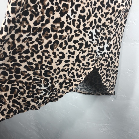 Maurices leopard print top size xs - Picture 5 of 9